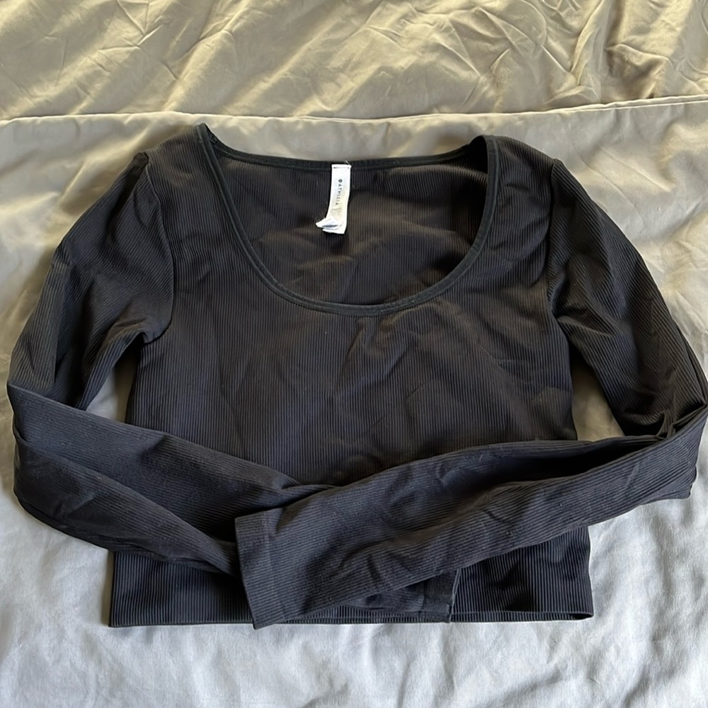Athleta ribbed crop long sleeve tee in stretch nylon/spandex, Black
